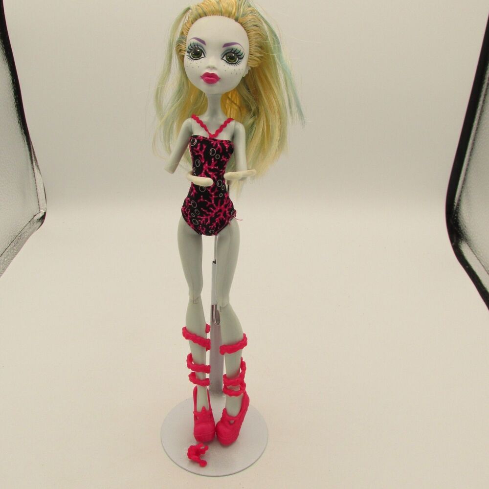 Lagoona Blue Monster High Doll Dance class Parts or Restore Shoes Bracelet